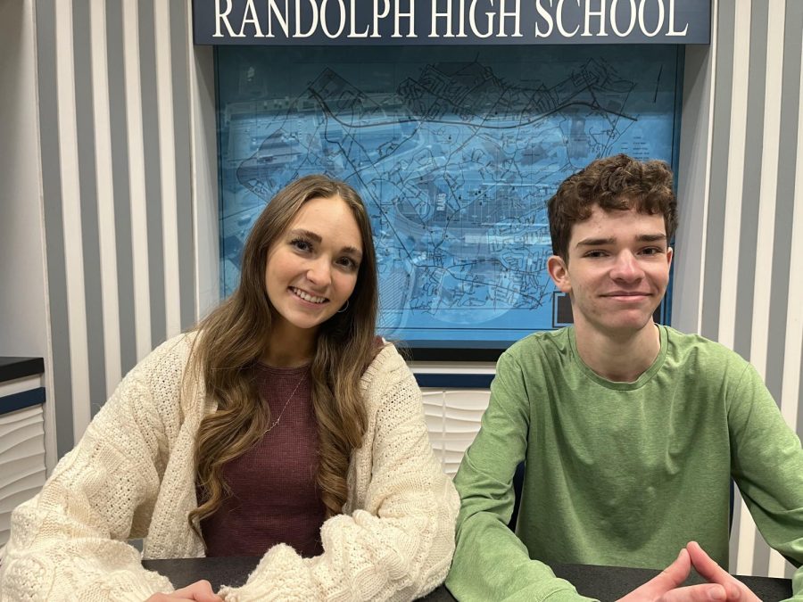 Editors-in-Chief Emily Gibb and Jonah Perelman are leading the inaugural staff in the launch of the  electronic version of Rampage, a digital first in the history of the high school. 