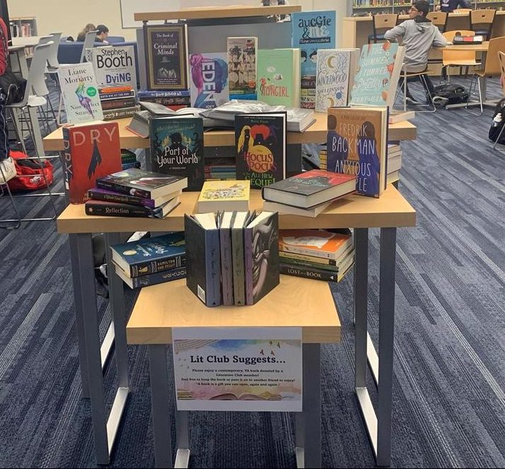 The Lit Club’s new shelf display in the Media Center features over 50 new books for students to borrow and read.