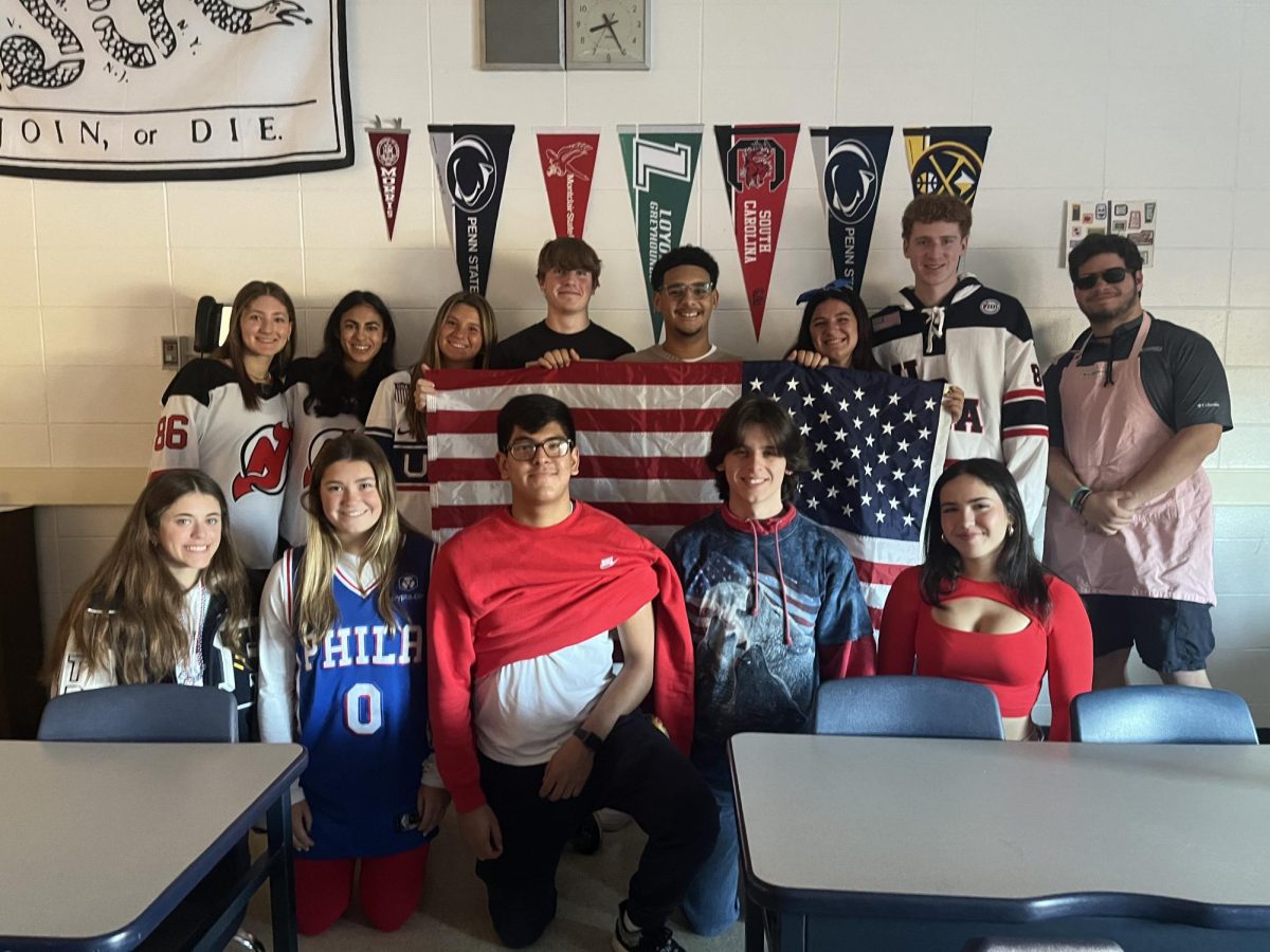 Scenes+from+Spirit+Week+2023%2C+which+included+a+patriotic%2C+bbq-themed+dress-up+day+for+seniors%2C+and+ran+from+Monday%2C+Oct.+16+through+Friday%2C+Oct.+20%2C+2023.+