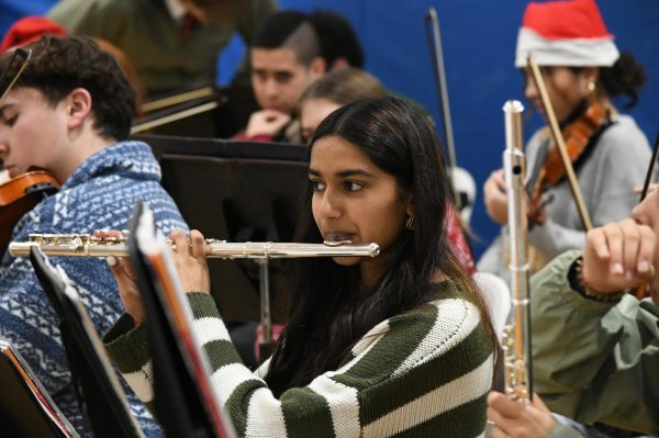 RHS music students gave their annual holiday concert tour of elementary schools on Dec. 17, 2024. 